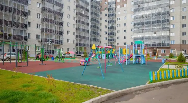 жк пять+ детская площадка